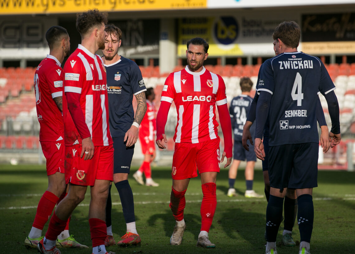 Engelhardt Trifft Energie Cottbus Gewinnt Testspiel Gegen Zwickau