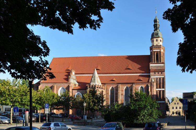 Wieder nächtliche Schießerei in Cottbus? Polizei an der Oberkirche im Einsatz