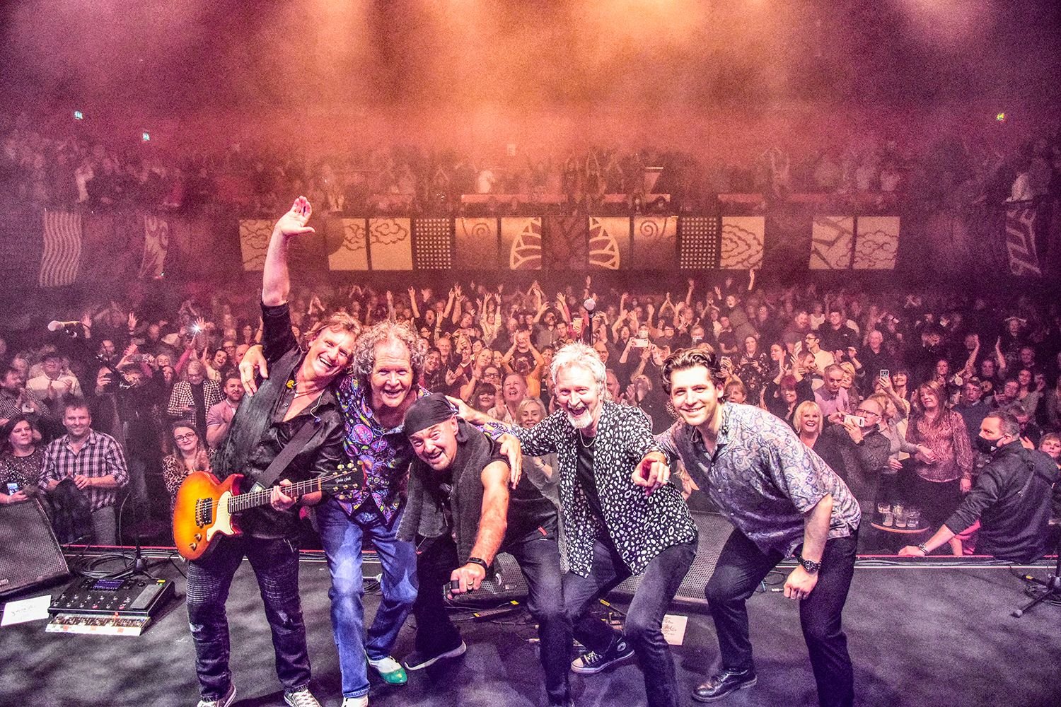 Smokie's 'Legacy Tour' Musiklegenden live in Cottbuser Stadthalle