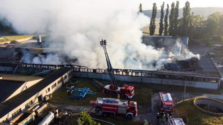 Großbrand in Großdöbbern, Scheune komplett ausgebrannt; Foto: Blaulichtreport Lausitz