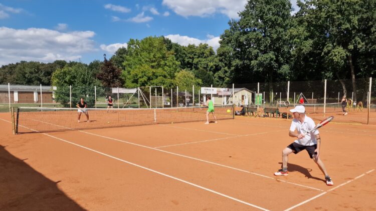 Bild: Herzberger Tennisclub "Grün-Weiß"