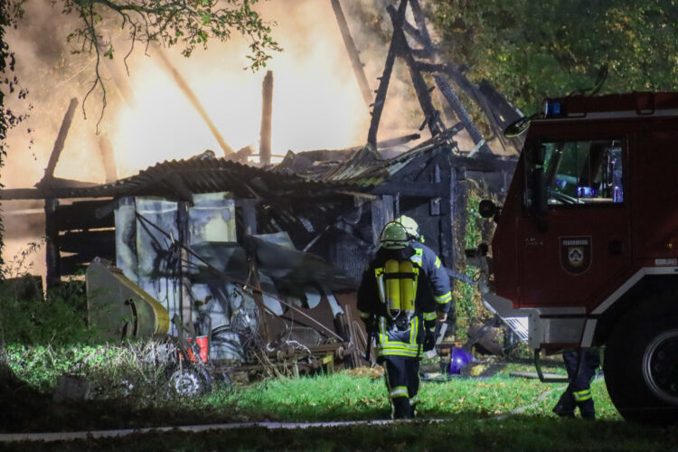 Brand in Burg-Kolonie; Foto: Blaulichtreport Lausitz